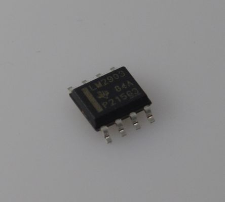 LM2903DR Comparador Diferencial Duplo Ampla Faixa 2V-36V Baixa Corrente 0,8mA Saídas de Coletor Aberto Resposta Rápida 1,3μs Pacote SOIC-8 - Ideal para Controle Automotivo/Industrial