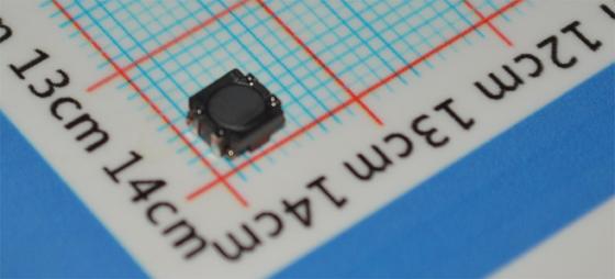 ACM4520-142-2P-TL000 Filtro 142MHz Centro 2.5dB Perda de Inserção Tamanho 0805 Alta Atenuação Tolerância de ±0.5dB Conforme RoHS Supressão EMI/RFI Otimizado para Wireless/IoT