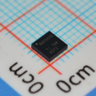 BQ25606RGER CI de carregador rápido de 3A com entrada de 3,9V-14V, controle I2C, OVP de 30V, caminho de alimentação NVDC, 3mm×3mm QFN, 92% de eficiência, MOSFETs integrados e regulação térmica