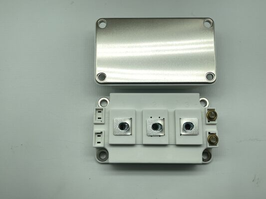 SKM400GB12E4 1200V 400A módulo IGBT baixo Vce (sat) alto curto-circuito robustez baixa perda de comutação isolamento alto grau industrial para motores e UPS industriais