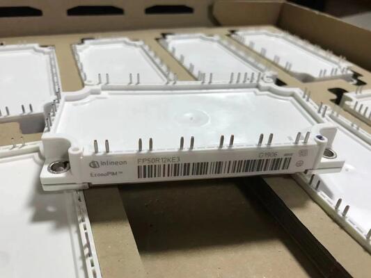 FP50R12KE3 1200V 50A PIM Modulo IGBT TRENCHSTOPTM IGBT3 Baixo VCE ((sat) Baixa Perda de Conmutação Rectificador Integrado e Frenagem Baseplate de cobre NTC Para Motorização