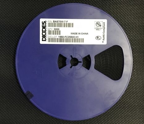 BAS70W-7-F Diodo Schottky de dupla série 70V Voltagem inversa 200mA Corrente Avançada Baixa VF e Fugas SOT-323 Pacote Comutação de Alta Velocidade Ideal para Proteção e Circuitos de RF