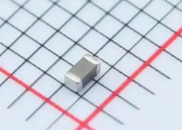 NCP18XH103F03RB: 10kΩ NTC Thermistor, 0603 Tamanho, precisão ± 1%, -40°C a +125°C, 100mW de potência, AEC-Q200