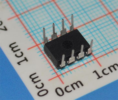 AD820AN 5MHz Precision Op Amp, ±18V Supply, 3mV Offset, 1μA Bias Current, DIP-8, -40°C a +85°C