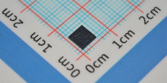MSP430F5172IRSBR MCU de ultra baixo consumo de 16MHz, 32KB Flash 4KB RAM ADC de 12 bits, QFN-32 0,1μmA em repouso -40°C a +85°C