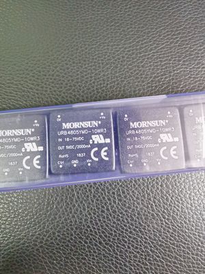 URB4805YMD-10WR3 Conversor DC-DC 5V 10W 4:1 Ampla Faixa de Entrada (9-36V) 94% Eficiência SIP-7 -40°C a +85°C