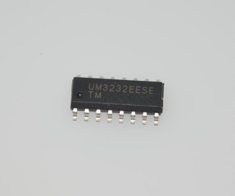 UM3232EESE Transceptor RS-232 3V-5.5V 1Mbps 2Tx/2Rx ±15kV ESD SOIC-16 -40°C a +85°C