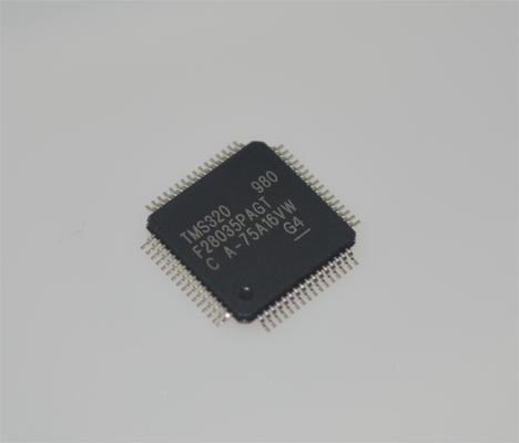 TMS320F28035PAGT 60MHz C2000 MCU 128KB Flash 12 bits ADC 16 PWM TQFP-64 -40°C a +105°C