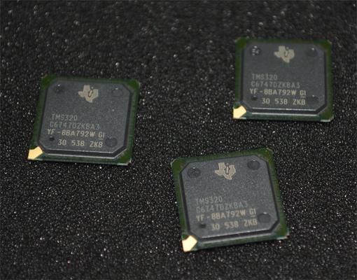 TMS320C6747DZKBA3 456MHz DSP Dual-Core 3648MBPS 32KB Cache L1 256KB RAM BGA-256 -40°C a +100°C DSP Industrial