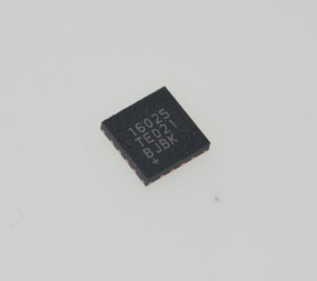 MAX16025TE+ Monitor de tensão de 4 canais Prazos ajustáveis I2C Interface 2,5-5,5V Fornecimento TQFN-16 -40°C a +125°C