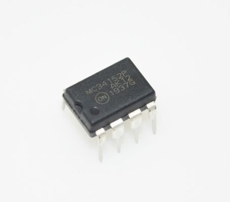 MC34152PG Driver MOSFET Duplo 1,5A Corrente de Pico 12V-18V Alimentação 50ns Subida/Descida DIP-8 -40°C a +85°C