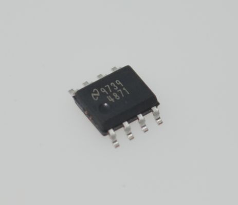 LM4871MX 3W Mono Amplificador de Áudio com 2.7V-5.5V Operação de Baixa Voltagem Baixa Corrente Quiescente, Modo de Desligamento Proteção térmica Imunidade ao Ruído de RF aprimorada e Pacote SOIC de Poupança de Espaço