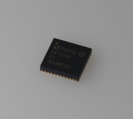DA14580-01AT2 SoC Bluetooth 5.0 com Ultra-Low Power 2.5x2.5mm Tamanho ARM Cortex-M0 Longa duração da bateria Segurança Multi-Protocolo e Design IoT acessível