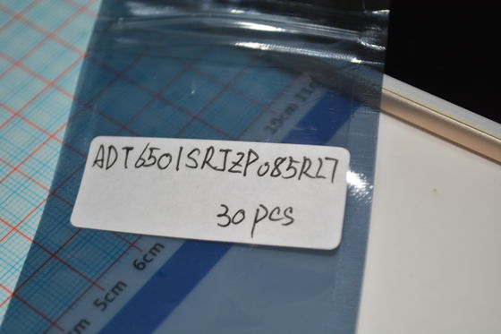 ADT6501SRJZP085RL7 Interruptor de temperatura de precisão de 85°C ±0,5°C Precisão 2.7V-5,5V Fornecimento de 6μA Ultra-baixa potência de saída de descarga aberta SOT-23 Pacote para dispositivos IoT/portáteis