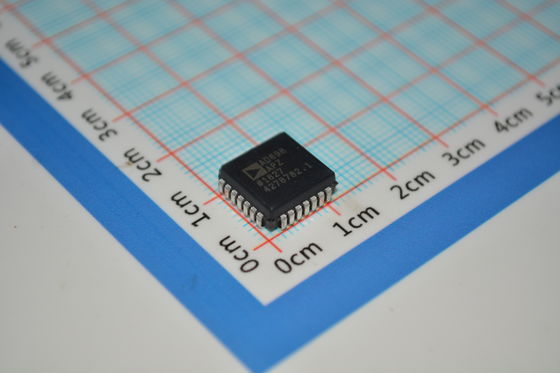 AD698APZ Condicionador de sinal LVDT ±12V a ±15V Operação 20kHz Largura de banda 0,25% Linearidade Fornecimento único / duplo Intervalo de temperatura industrial para detecção de posição e controle de movimento