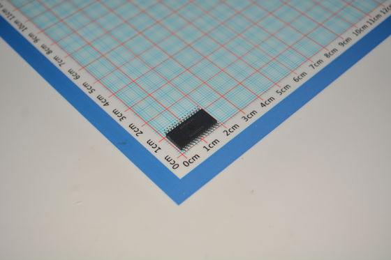 IS62C256-70U SRAM de alta velocidade 32Kx8 Tempo de acesso de 70ns Baixo consumo CMOS Operação 5V Faixa de temperatura industrial Compatível com TTL Retenção de dados confiável Fácil de usar Pacote de 28 pinos