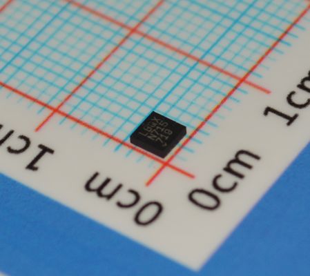 LTC3454EDD#PBF Conversor Buck-Boost de Alta Eficiência 1,5A com Entrada de 2,7-5,5V 92% de Eficiência de Pico I²C Controle de Baixo Ruído 2,5µA Desligamento e Pacote DFN Minúsculo de 3mm x 3mm