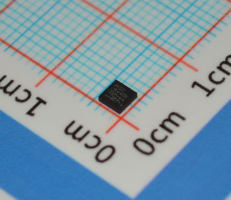 LTC3454EDD#PBF Conversor Buck-Boost de Alta Eficiência 1,5A com Entrada de 2,7-5,5V 92% de Eficiência de Pico I²C Controle de Baixo Ruído 2,5µA Desligamento e Pacote DFN Minúsculo de 3mm x 3mm