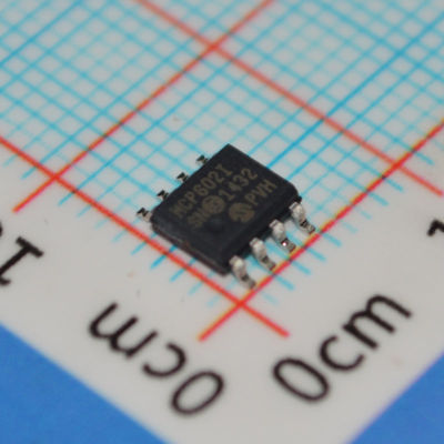 MCP602-I/SN Amplificador Operacional Duplo de 2,7V-6V com Largura de Banda de 10MHz, Baixa Corrente de 1,8mA, Entrada/Saída Rail-to-Rail, Operação 3V/5V e Pacote SOIC de 8 Pinos