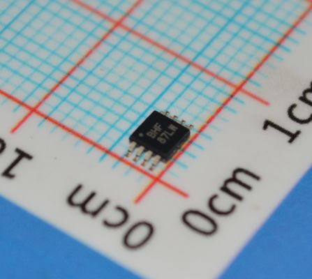 OPA2335AIDGKR de deriva zero de alta precisão e ruído ultrabaixo - Amplificador operacional I/O miniatura de baixo consumo com faixa de alimentação ampla e proteção ESD robusta