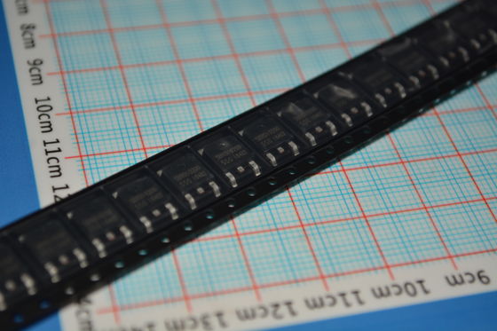 SBRD10200TR 100V 20A Ponte Retificadora SBR com Baixa Vf Alta Eficiência <155°C TJ Surge Classificada AEC-Q101 Qualificada para Acionamentos de Motores Escovados Automotivos e Industriais