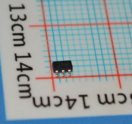 TPS560200DBVR Conversor Buck Síncrono de 3,3V 0,6A com 95% de Eficiência, Entrada de 4,5-17V, Frequência de 1,2MHz, Eco-mode, Compensação Interna, Soft Start e Proteção Térmica em Pacote SOT-23