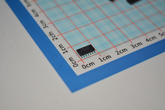 XTR105U Transmissor de corrente de circuito de precisão 4-20mA com linearização de excitação do sensor RTD, operação de 2 fios Regulador de 5V 60V Conformidade 0,1% de precisão e amplo 7.5-36V de suprimento no pacote SO-14