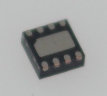 Conversor Step-Down TPS62170DSGR 3-17V Entrada 1.2A Saída Até 95% Eficiência 1.8V a 6V Saída Ajustável 17μA Baixa Corrente de Repouso Modo de Economia de Energia Ciclo de Trabalho de 100% Pacote WSON Pequeno de 2,0x2,0mm