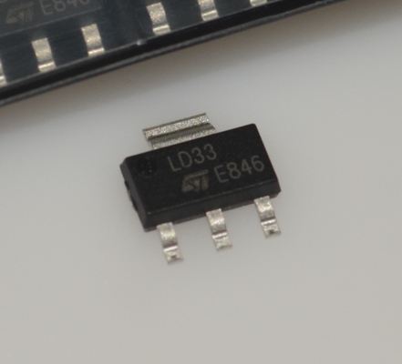 LD1117S33CTR 3.3V Regulador de tensão LDO com 1A de saída Baixa tensão de abandono Alta precisão sobre-corrente e proteção térmica Estável com condensadores cerâmicos SOT-223 Pacote