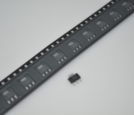 LM1117IMPX-ADJ/NOPB Regulador LDO Ajustável 1.25-13.8V 800mA com Dropout de 1.2V Precisão de 1% Proteção Térmica/de Corrente Estável com Capacitores Cerâmicos Pacote SOT-223 Faixa de -40°C a +125°C