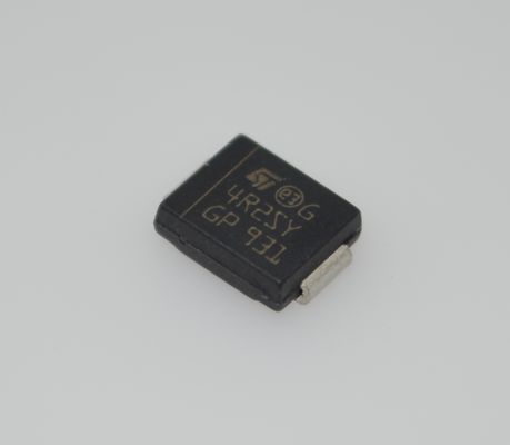 Retificador de Potência STTH4R02SY 4A 200V Ultra-Rápido 75ns Baixo Vf e Qrr Operação em Alta Temperatura Qualificado AEC-Q101 Livre de Halogênio Robusto ESD Pacote DPAK