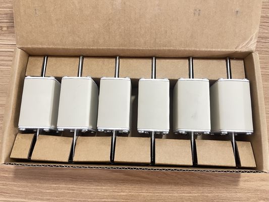 NH1GG69V125P IGBT 125A/1200V Potência Baixas Perdas Alta Eficiência 175°C Robustez Isolamento Completo Construção Compacta para Inversores Industriais e EV