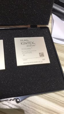 Libere o FPGA Kintex UltraScale XCKU085 de alto desempenho com 1,5M células lógicas, 1517 E/S, 8,0 GB/s, 34 Mb BRAM, 5,5 Mb UltraRAM, IC 2.5D, Ethernet 100G