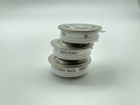 VS-ST330C16C0 1600V 330A Módulo de meia ponte Baixo Vce (sat) Baixa perda Alta resistência ao curto-circuito NTC integrado para inversores industriais e UPS de alta potência