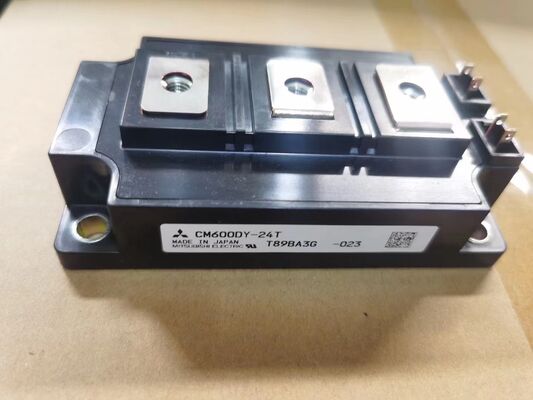 CM600DY-24T Módulo IGBT Duplo 1200V 600A Baixa VCE(sat) 2.7V Alta Robustez Contra Curto-Circuito Baixa Perda de Comutação Alto Isolamento Para Acionamentos de Motores Industriais e UPS de Alta Potência
