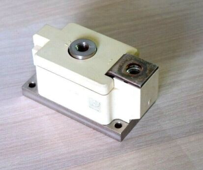 SKKE600/16 1600V 600A Módulo de Diodo Único VF Ultra-Baixo 1.5V Alta Corrente de Surto 22kA SEMIPACK4 Base Isolada Excelente Transferência de Calor Alta Confiabilidade Certificado UL para Retificadores e Soldagem