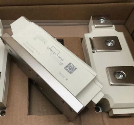 SKKH570/18E 1800V 570A Módulo Tiristor-Diodo Série Dupla Porta Amplificadora Baixa VF 1.44V, 19kA Sobretensão Base Cerâmica AlN Contatos de Pressão Certificado UL para Soft Starters