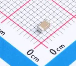 1206B104K101CT   MLCC 1206 caso X7R dielétrico 0.1μF ± 10% 100V nominal ESR baixa largura -55°C a +125°C gama perfeita para desacoplamento e filtragem de potência