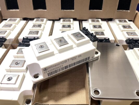 Módulo IGBT FF400R06KE3HOSA1 600V 400A meia ponte tecnologia de parada de trincheira baixo VCEsat classe industrial de alta velocidade