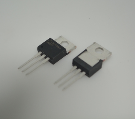 Sensor de temperatura Celsius de precisão LM35DT com saída linear +10mV/°C 0,5°C Precisão Ampla -55°C a +150°C Faixa de baixo autoaquecimento 4-30V Operação fácil Calibração e TO-220 Pacote