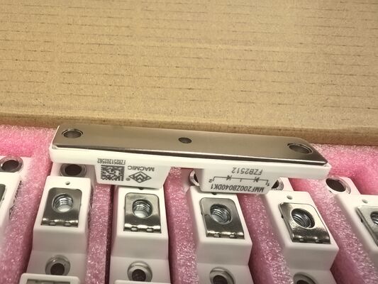 MMF200ZB040DK1 200A SiC MOSFET Power Module 400V Low Rds ((on) 1.6mΩ Alta Eficiência Alta Velocidade de Conmutação Líquido refrigerado de grau automotivo para inversores de tração xEV